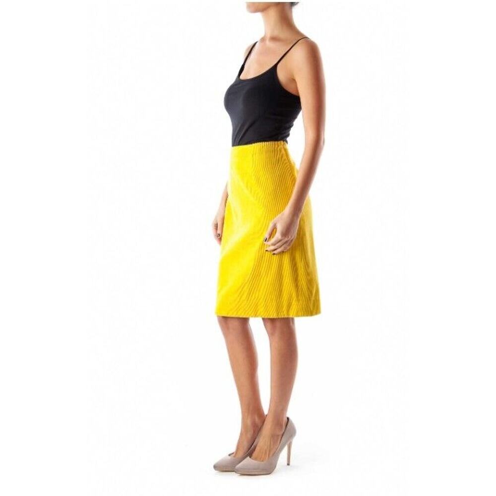 Anthropologie Maeve‎ Yellow Corduroy Mini Skirt Size 4 NWOT